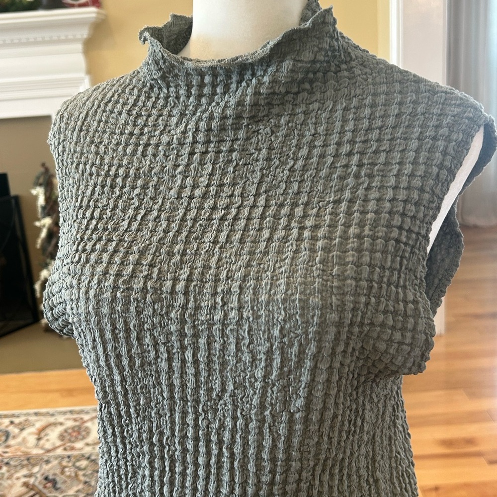 Zara Textured Sage Sleeveless Stretch Women’s Blouse with Ruffle Collar - Picture 2 of 11